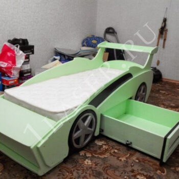 Кроватка для детей Машинка