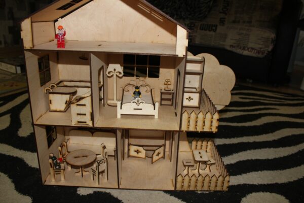 Трёхэтажный домик для кукол, макет исправлен и подготовлен под материал 4 мм